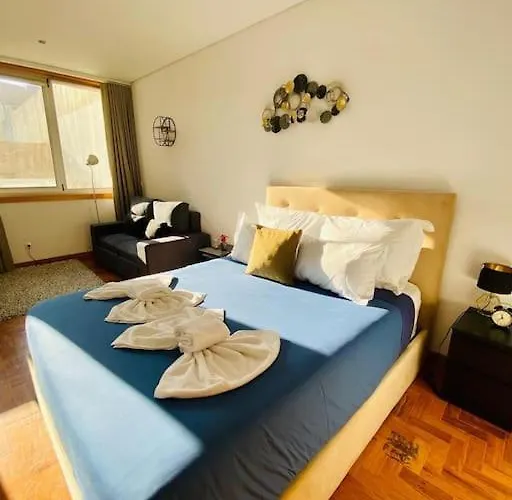 Beautiful Flats In The Best Location * ポルト